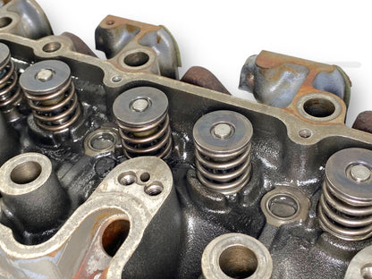 Gehl Sl 4840 Skid Steer Loader Deutz F4M2011 Cylinder Head F4M 2011