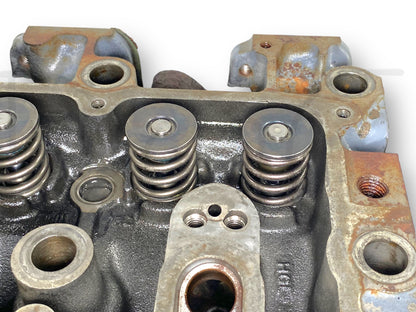 Gehl Sl 4840 Skid Steer Loader Deutz F4M2011 Cylinder Head F4M 2011