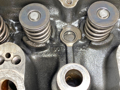 Gehl Sl 4840 Skid Steer Loader Deutz F4M2011 Cylinder Head F4M 2011