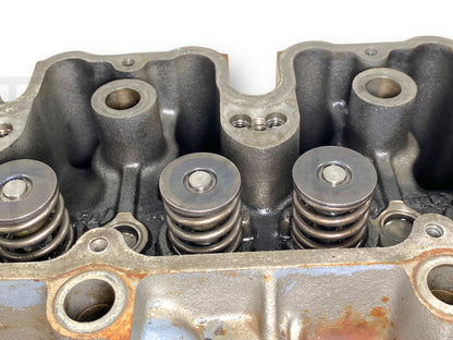 Gehl Sl 4840 Skid Steer Loader Deutz F4M2011 Cylinder Head F4M 2011