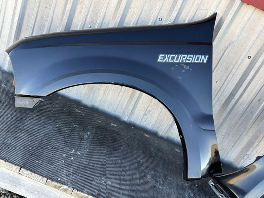 99-07 Ford F250 F350 Excursion Front Fender LH Left Driver Ua Black W/ Flare