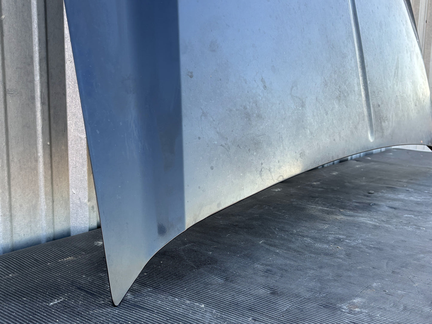 99-07 Ford F250 F350 Excursion Hood Ua Black