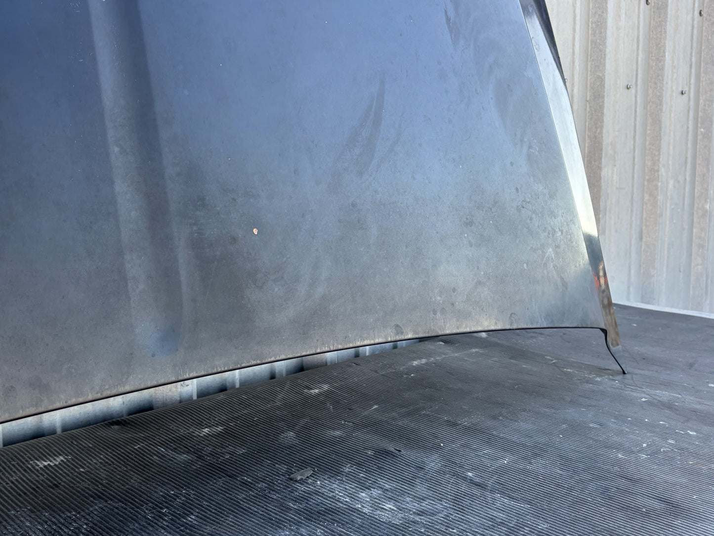 99-07 Ford F250 F350 Excursion Hood Ua Black