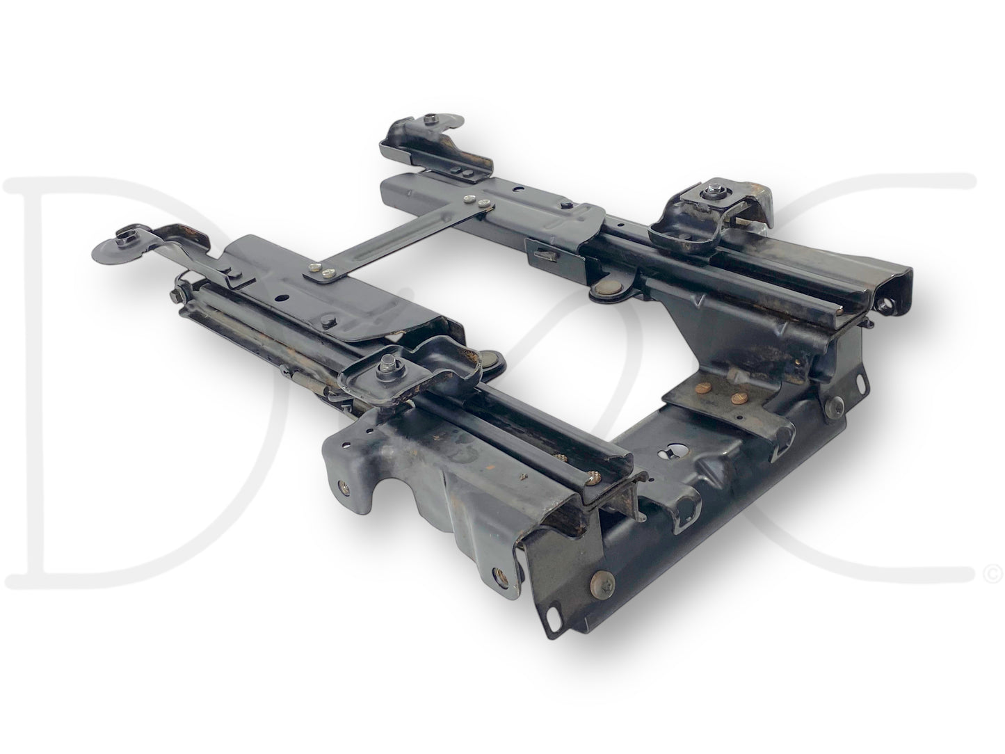 00-05 Ford Excursion Rear 2Nd Row RH Right Passenger Seat Base Mount Bracket