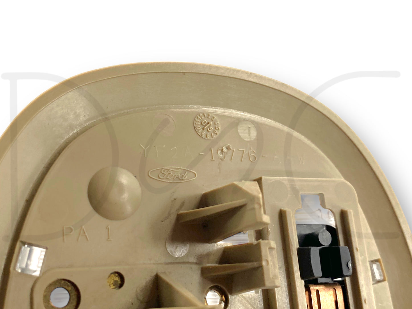 00-05 Ford Excursion Rear Overhead Dome Light Cargo Lamp Tan OE Yf2A-13776-Aaw