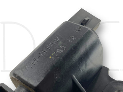 00-05 Ford Excursion LH Left Rear Vent Window Latch Motor Actuator OEM