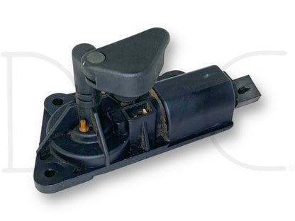 00-05 Ford Excursion RH Right Rear Vent Window Latch Motor Actuator OEM