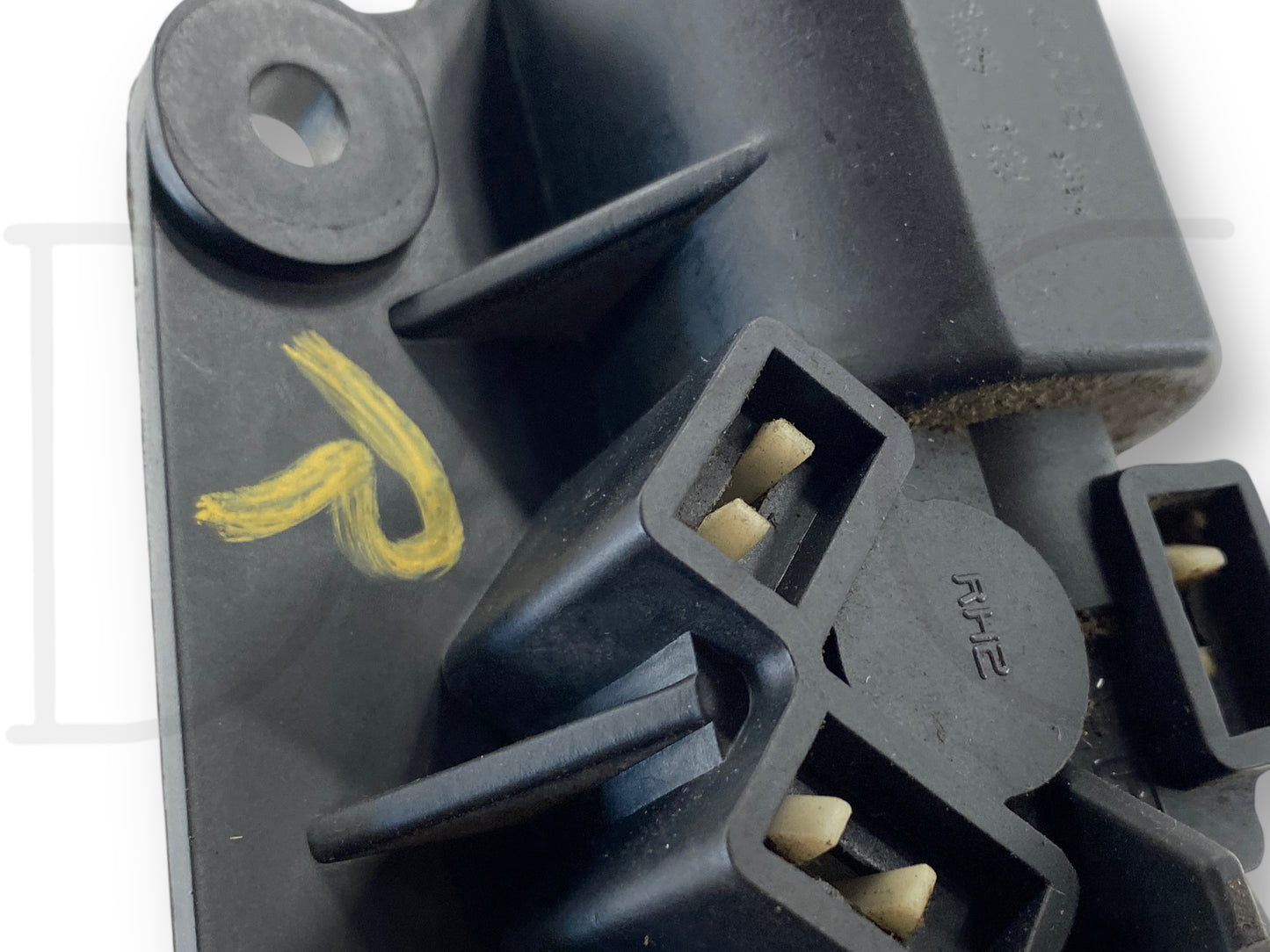 00-05 Ford Excursion RH Right Rear Vent Window Latch Motor Actuator OEM