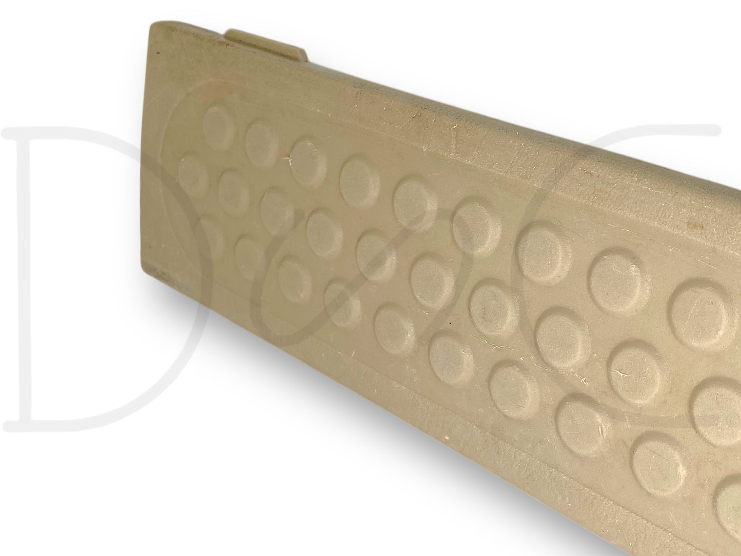 99-07 Ford F250 F350 LH Left Driver Front Rocker Sill Trim Panel Tan OE