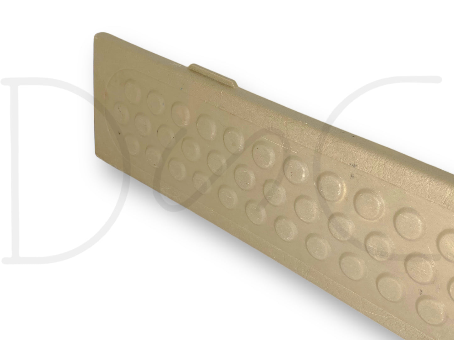 99-07 Ford F250 F350 RH Right Passenger Front Rocker Sill Trim Panel Tan OE