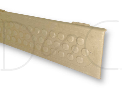 00-05 Ford Excursion LH Left Driver Rear Rocker Sill Trim Panel Tan OE