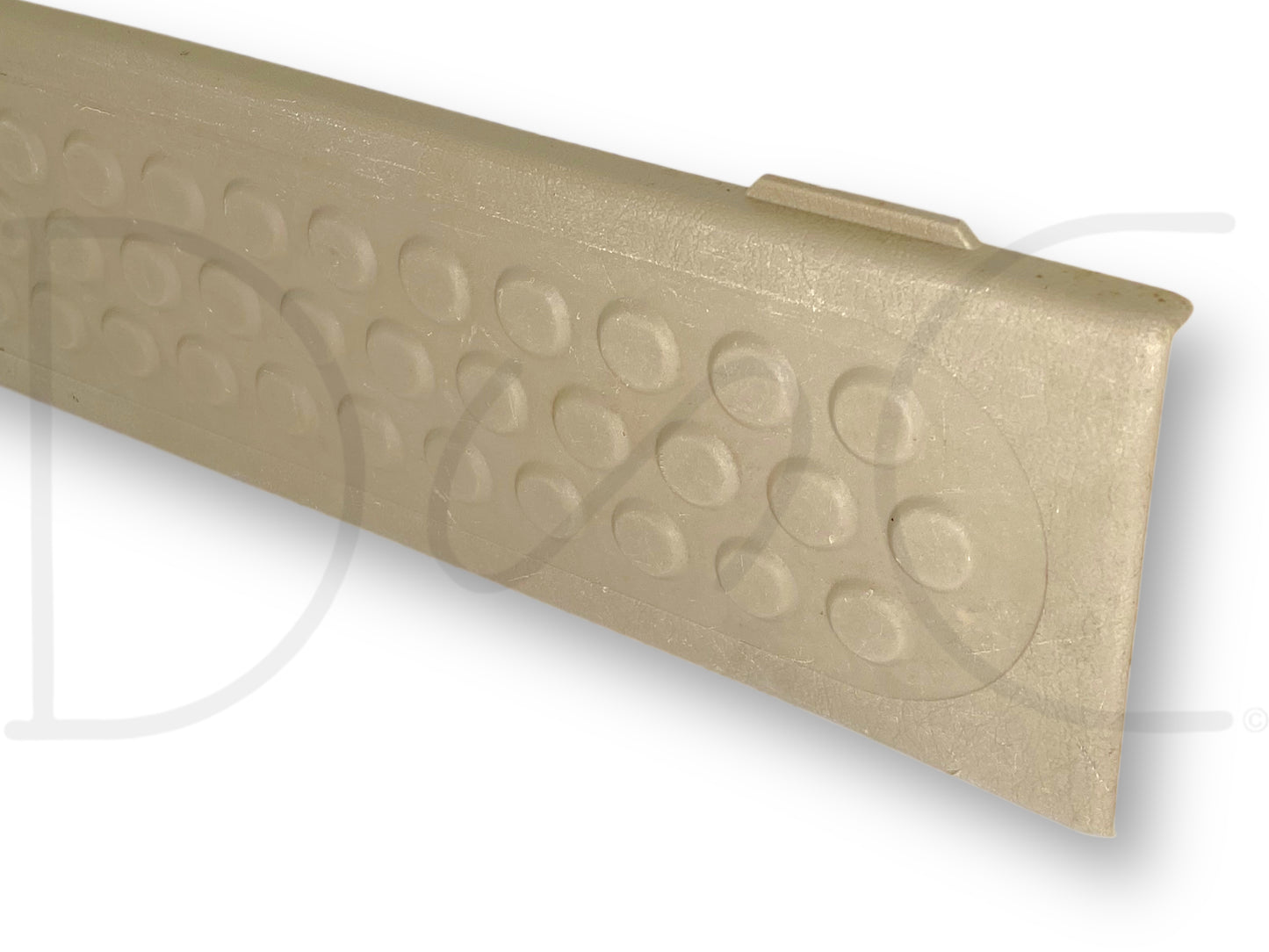 00-05 Ford Excursion RH Right Passenger Rear Rocker Sill Trim Panel Tan OE