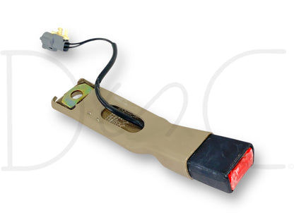 01-07 Ford F250 F350 LH Left Driver Front Seat Belt Seatbelt Latch Buckle Tan