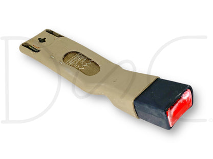 01-07 Ford F250 F350 RH Right Passenger Front Seat Belt Seatbelt Latch Buckle