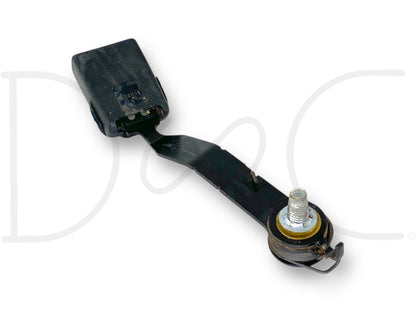 00-05 Ford Excursion 2nd Row RH Right Rear Seat Belt Seatbelt Latch Buckle OE