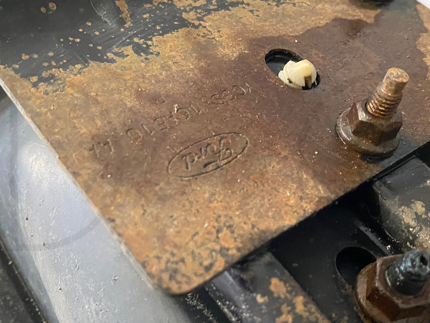 00-05 Ford Excursion LH Left Driver Side Step Running Board Black OEM