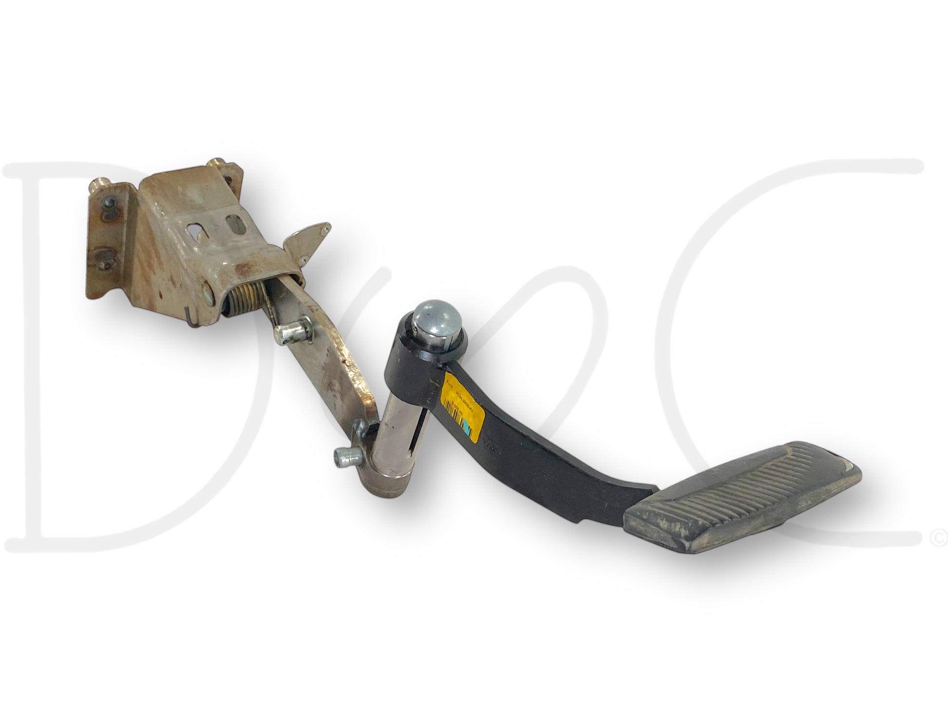 03-05 Ford Excursion 6.0 6.0L Diesel Adjustable Brake Pedal Assembly OEM with used good condition and light wear on corner of pedal pad, compatible with 2003-2005 Ford Super Duty trucks.
