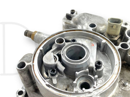 05-07 Ford F250 F350 6.0 6.0L Diesel Oil Cooler Housing Cover Assembly OE