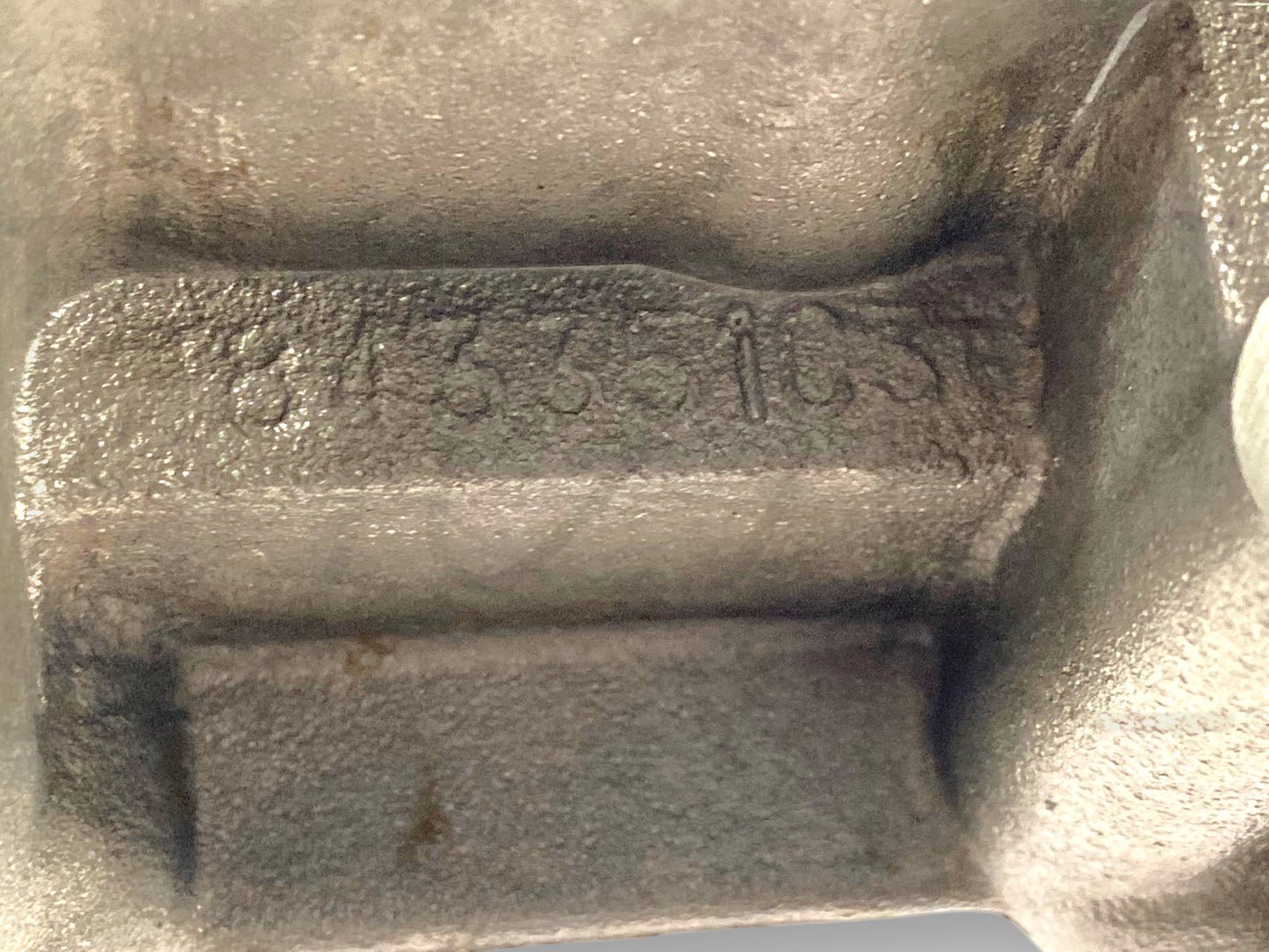 03-05 Ford F250 F350 6.0 6.0L Diesel Rocker Box Arm Housing 18MM 1843351C3 OE