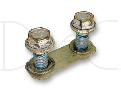 00-05 Ford Excursion Trailer Receiver Hitch Bolts OEM Bolt And Nut Assembly