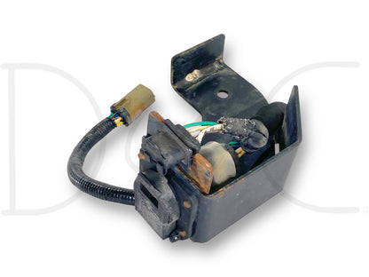 00-05 Ford Excursion Trailer Tow 4 / 7 Pin Plug Bracket OE *Blem*