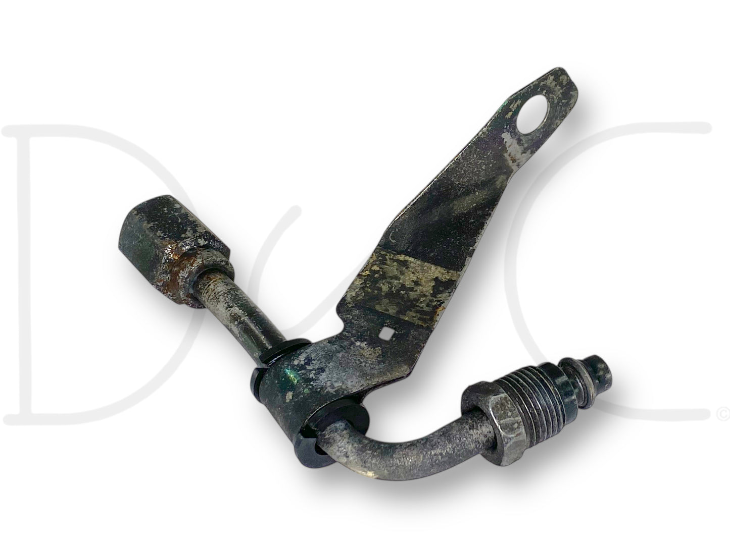 05-07 Ford F250 F350 RH Right Hydrboost Line Elbow Hose Adapter OEM used part with light wear, removed from 2005 Ford Excursion Limited 6.0L diesel truck.
