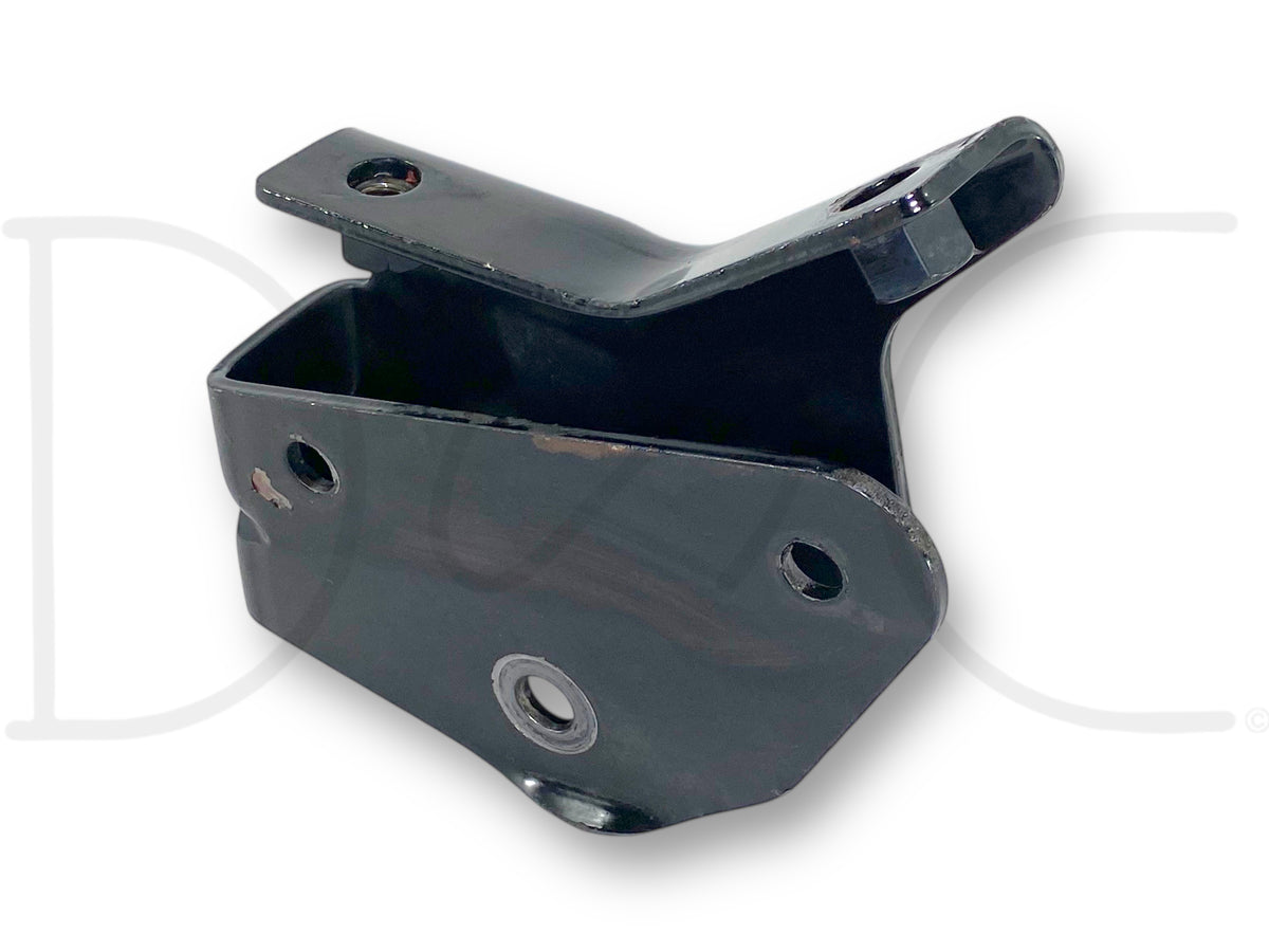 99-07 Ford F250 F350 2WD I-Beam Front Axle Pivot Mount Bracket Front LH Left OE