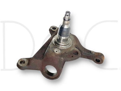 99-04 Ford F250 F350 RH Right Passenger 2WD 2X4 Spindle Knuckle OEM 1C34-3105-B