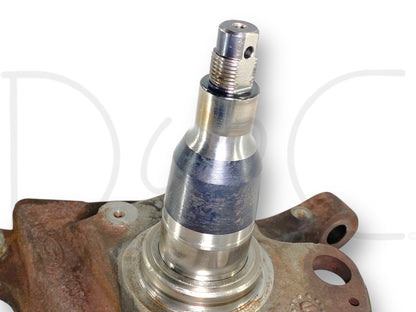 99-04 Ford F250 F350 RH Right Passenger 2WD 2X4 Spindle Knuckle OEM 1C34-3105-B