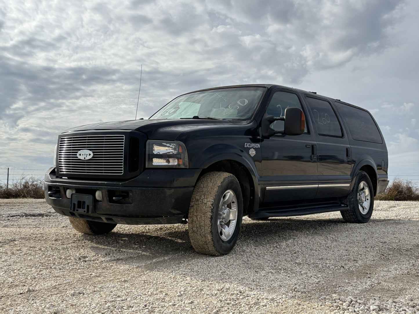 99-07 Ford F250 F350 Excursion Hood Ua Black