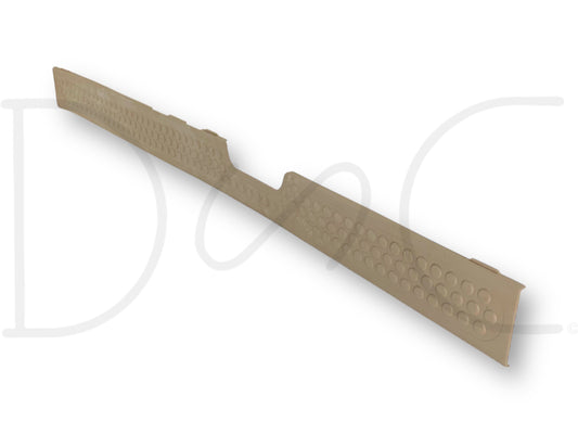 99-07 Ford F250 F350 Super Cab LH Left Driver Rocker Sill Trim Panel Tan OE with used light wear and scratches, compatible with 1999-2007 Ford F-250 and F-350 Super Duty trucks.
