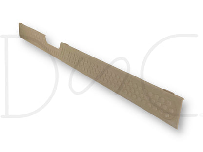 99-07 Ford F250 F350 Super Cab RH Right Passenger Rocker Sill Trim Panel Tan OE, used good condition with light wear and scratches, compatible with 1999-2007 Ford Super Duty trucks.