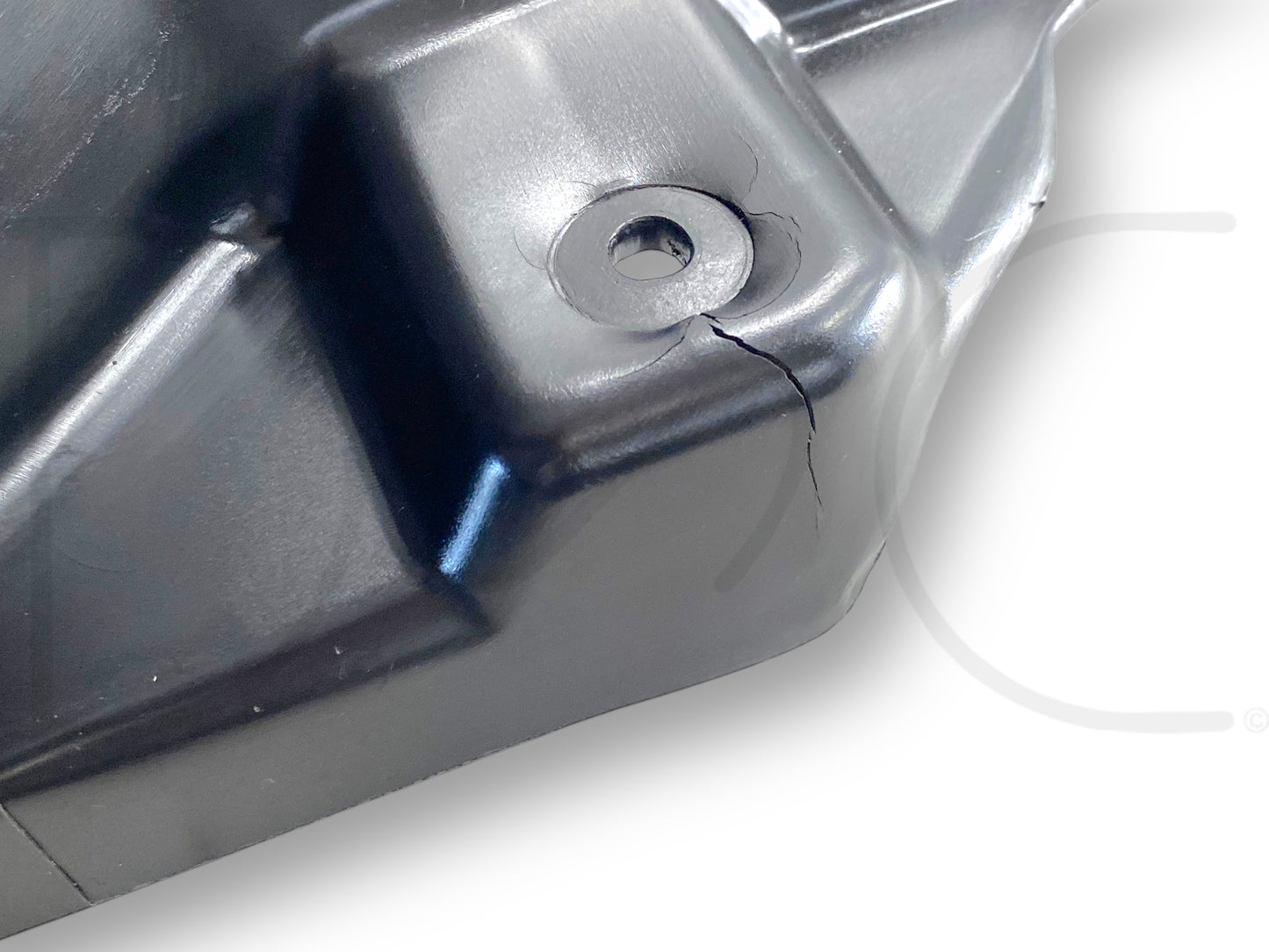 99-02 Ford F250 F350 7.3 7.3L Diesel Cooling Fan Radiator Shroud *Blem*