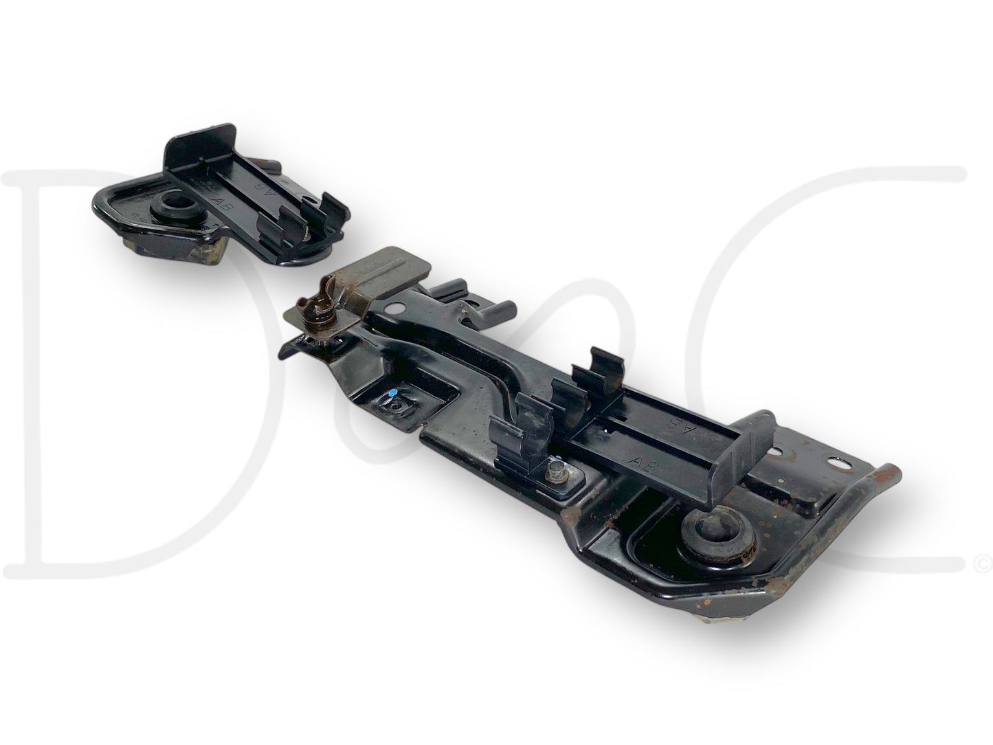 99-03 Ford F250 F350 Upper Radiator Mount Bracket Pair OE Brackets F81B8K007-AB