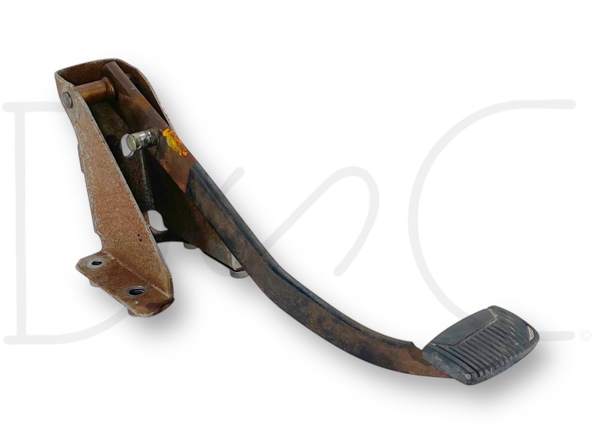 99-04 Ford F250 F350 Brake Pedal Assembly Manual Transmission OEM, used condition with light wear on pedal pad, removed from 2002 Ford F-250 7.3L Diesel ZF6 2WD truck.