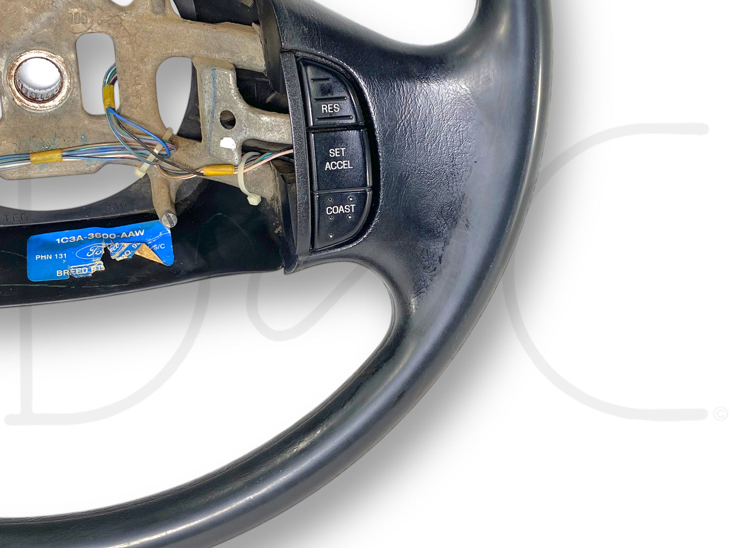 02-04 Ford F250 F350 Steering Wheel W/ Cruise Buttons OE Black *Blem*