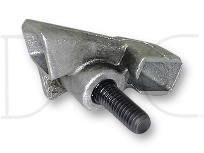 99-02 Ford F250 F350 7.3 7.3L Injector Oil Exhaust Spout Deflector W/ Bolt OE