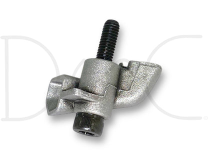 99-02 Ford F250 F350 7.3 7.3L Injector Oil Exhaust Spout Deflector W/ Bolt OE