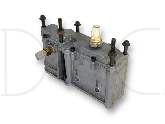 99-02 Ford F250 F350 7.3 7.3L Powerstroke HPOP Oil Reservoir OEM 1831022C97