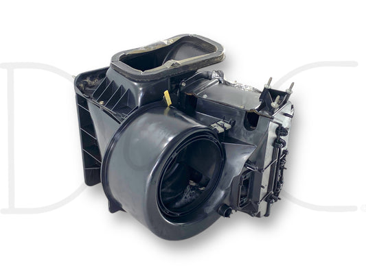99-04 Ford F250 F350 Exterior HVAC Under Hood Air Box Blower Motor Housing OEM