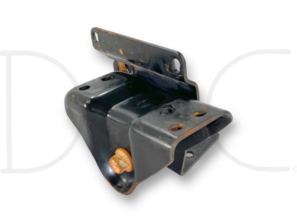 00-03 Ford F250 F350 LH Left Driver Front Leaf Spring Hanger Crash Bar Bracket