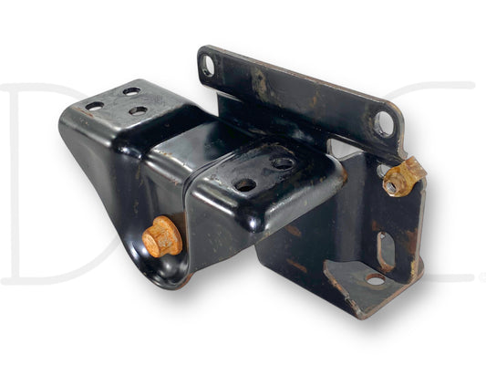 00-03 Ford F250 F350 RH Right Passenger Front Spring Hanger Crash Bar Bracket