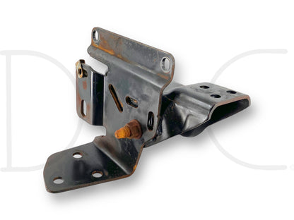 00-03 Ford F250 F350 RH Right Passenger Front Spring Hanger Crash Bar Bracket