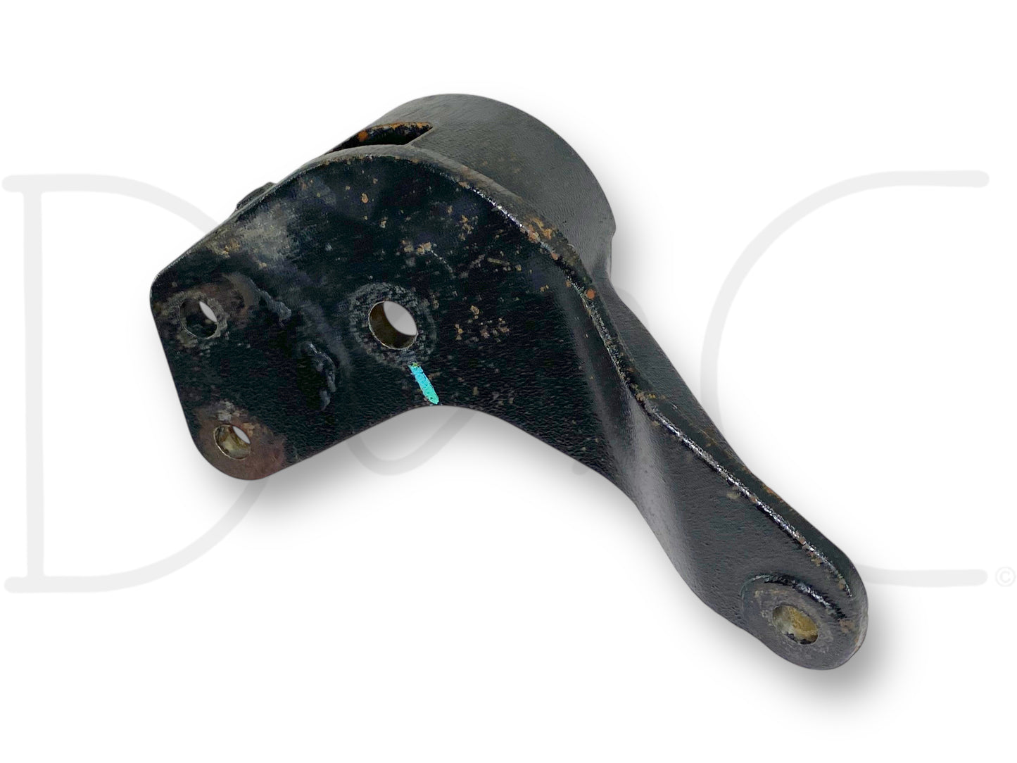 99-07 Ford F250 F350 2WD I-Beam Front Axle Pivot Mount Bracket Front RH Right