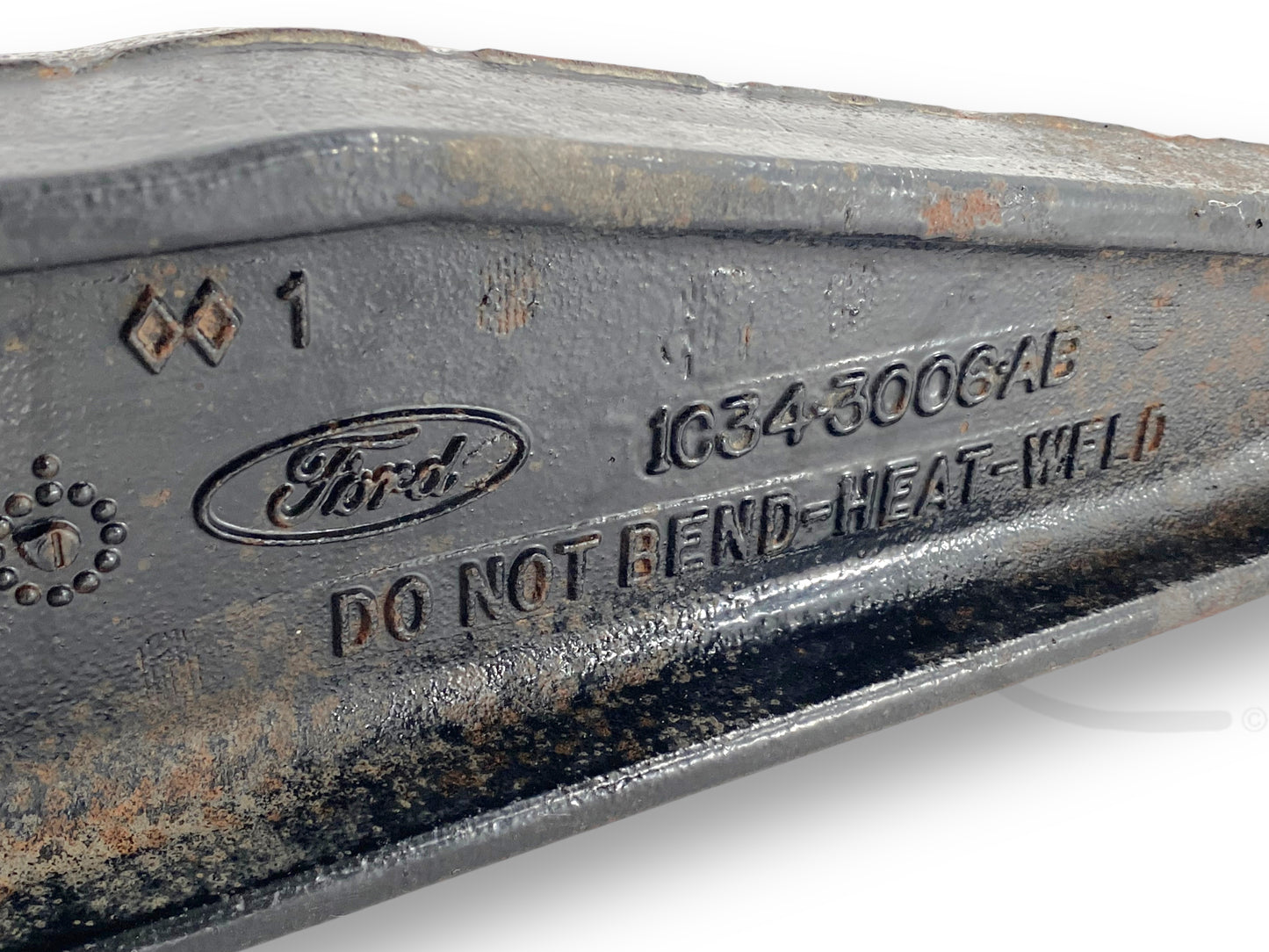 99-07 Ford F250 F350 2WD Front RH Right Passenger Axle I Beam Arm 1C34-3006-AB