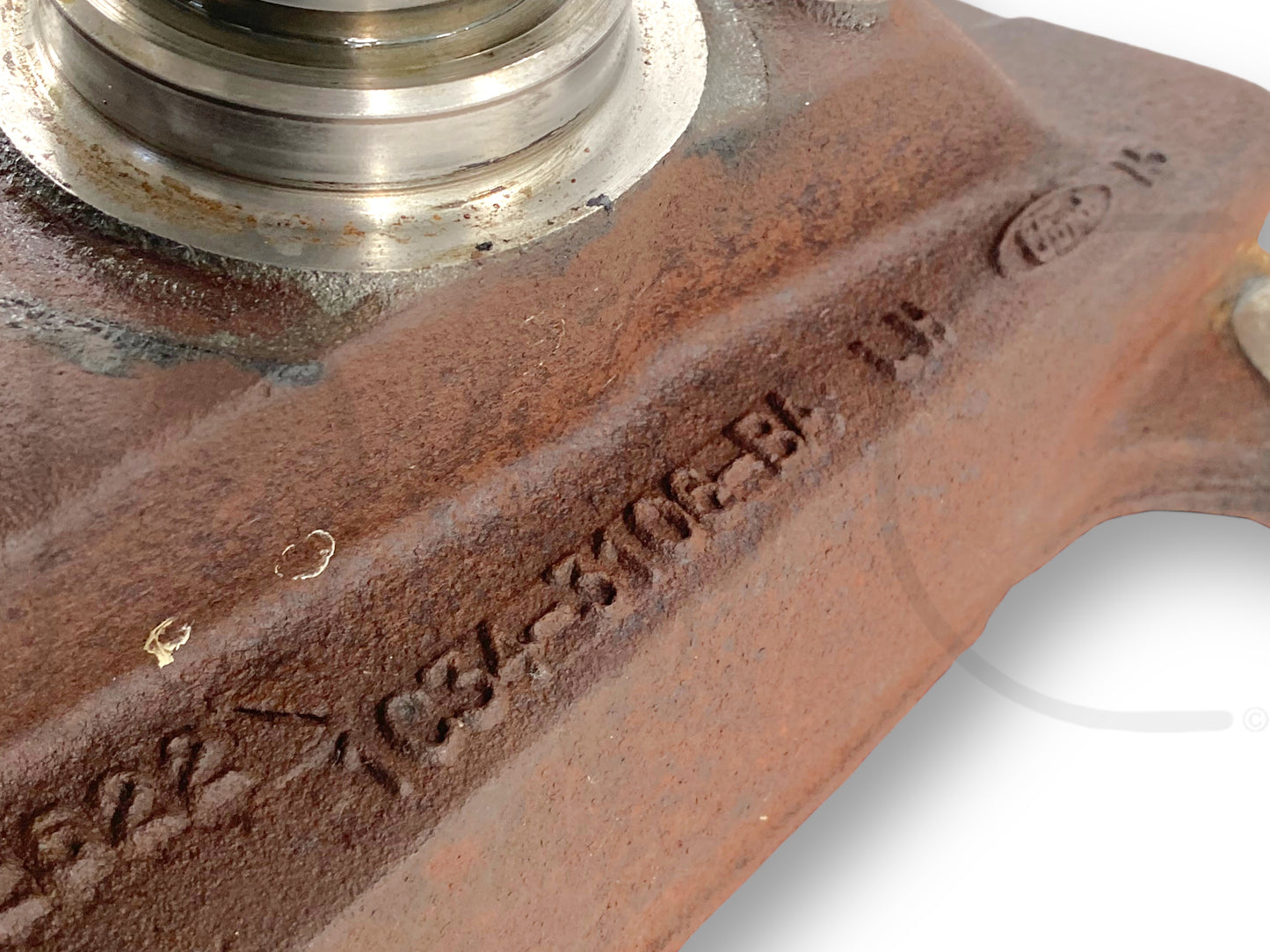 99-04 Ford F250 F350 LH Left Driver 2WD 2X4 Spindle Knuckle OEM 1C34-3106-BA