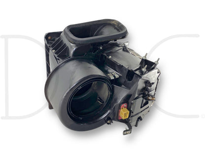 99-04 Ford F250 F350 Exterior HVAC Under Hood Air Box Blower Motor Housing OEM