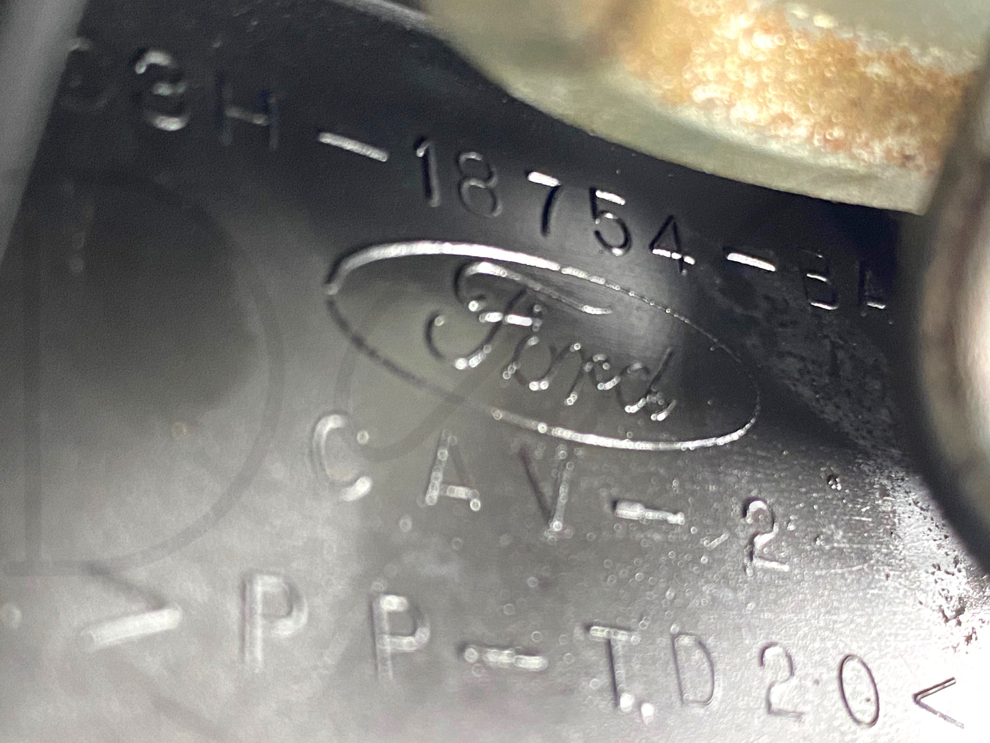 99-04 Ford F250 F350 Exterior HVAC Under Hood Air Box Blower Motor Housing OEM