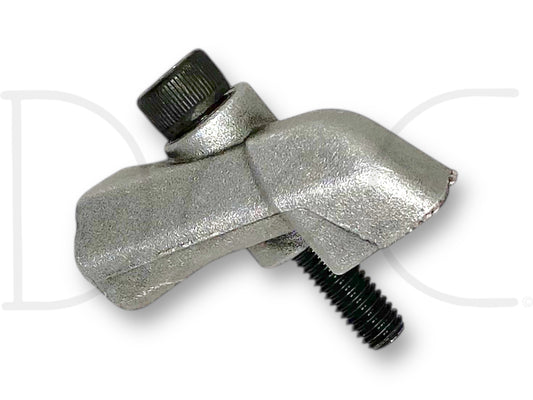 99-02 Ford F250 F350 7.3 7.3L Injector Oil Exhaust Spout Deflector W/ Bolt OE