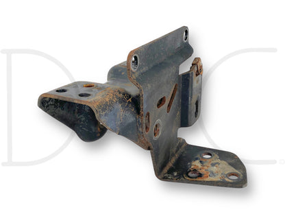 00-03 Ford F250 F350 LH Left Driver Front Leaf Spring Hanger Crash Bar Bracket